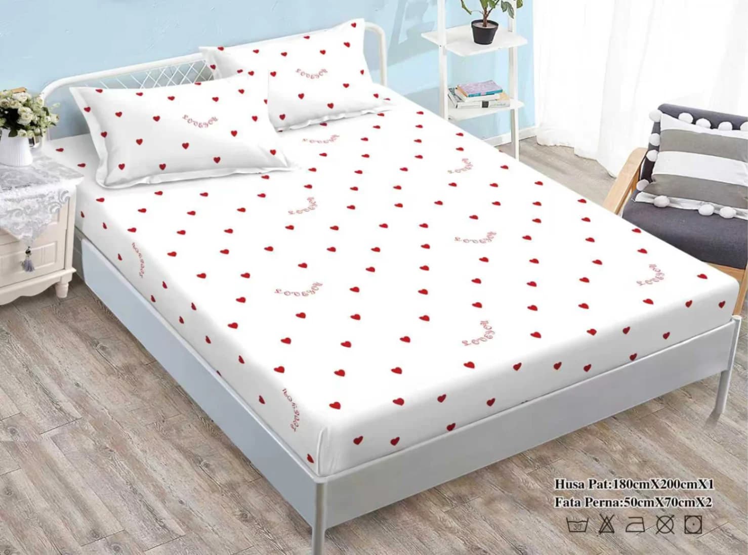 Fotografie produs: Set cearceaf cu elastic și 2 fețe de pernă cu imprimeuri moderne 180X200 CM, 50X75 CM Inimi rosii